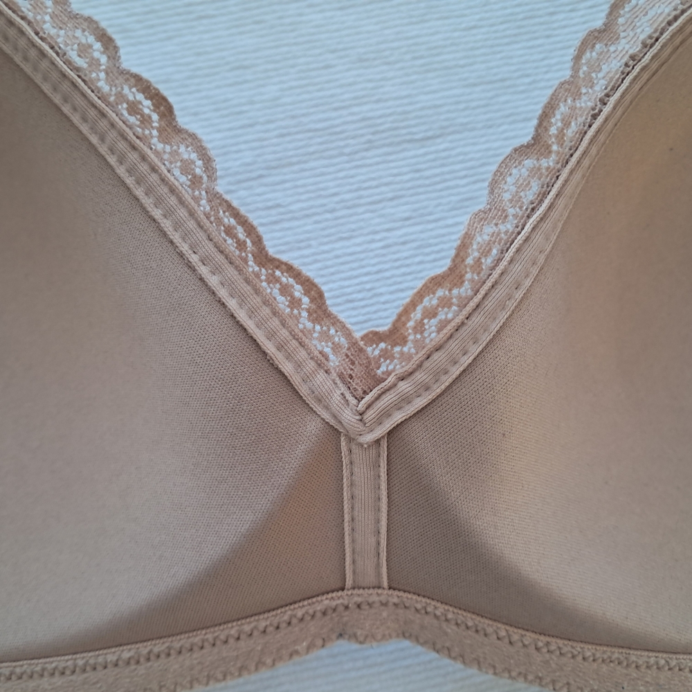 Aerie Light Wireless Seamless Bra, Size 34D - Picture 7 of 16
